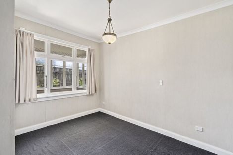 Photo of property in 8a Chard Street, Westown, New Plymouth, 4310