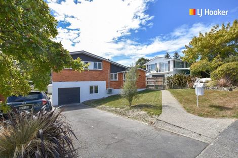 Photo of property in 7 Kinmont Crescent, Kinmont Park, Mosgiel, 9024