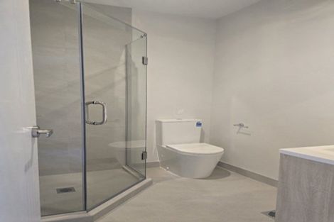 Photo of property in 2/11 Seymour Road, Sunnyvale, Auckland, 0612