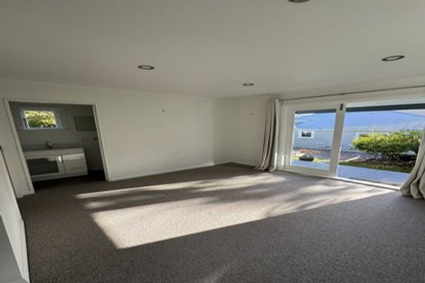 Photo of property in 17 Fernhill Terrace, Wadestown, Wellington, 6012