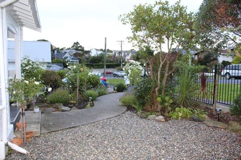 Photo of property in 10 Moana Crescent, Musselburgh, Dunedin, 9013