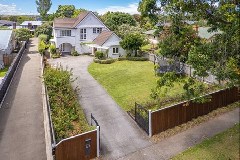 Photo of property in 9 Selwyn Crescent, College Estate, Whanganui, 4500