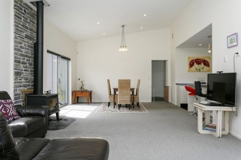 Photo of property in 50 Montgomery Crescent, Kinloch, Taupo, 3377