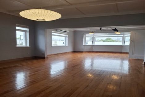 Photo of property in 1/12 Golf Road, New Lynn, Auckland, 0600