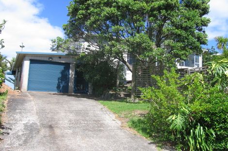 Photo of property in 16 Burrell Extension, Oneroa, Waiheke Island, 1081