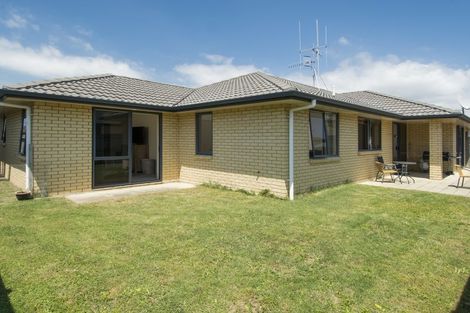 Photo of property in 707 Gloucester Road, Papamoa Beach, Papamoa, 3118