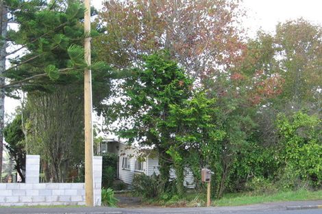 Photo of property in 82 Royal Road, Massey, Auckland, 0614