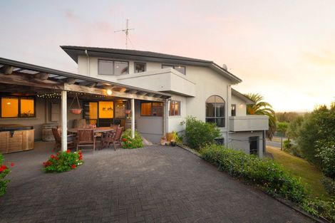 Photo of property in 39 Greenfield Drive, Western Heights, Hamilton, 3200