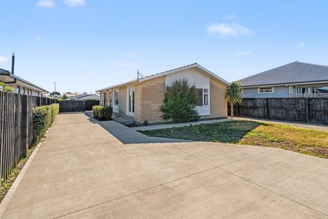 Photo of property in 66 Bickerton Street, Wainoni, Christchurch, 8061