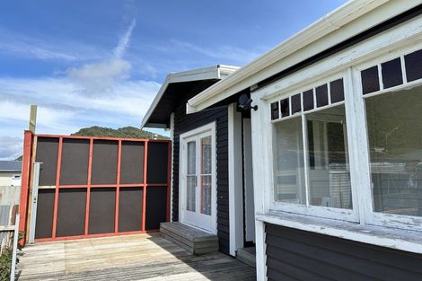 Photo of property in 67 Nelson Quay, Cobden, Greymouth, 7802