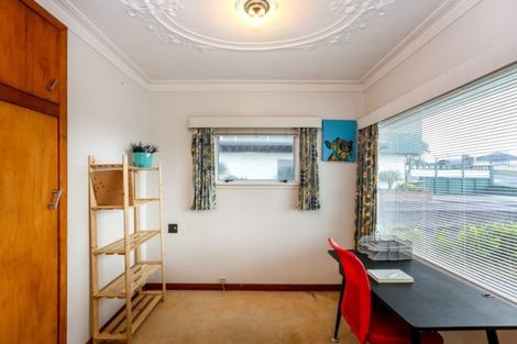 Photo of property in 69 South Road, Blagdon, New Plymouth, 4310