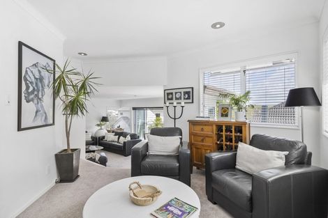 Photo of property in 2/36 Nihill Crescent, Mission Bay, Auckland, 1071