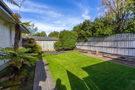 Photo of property in 2/78 Solomon Avenue, Redwood, Christchurch, 8051