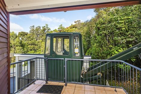 Photo of property in 3 Wadestown Road, Wadestown, Wellington, 6012