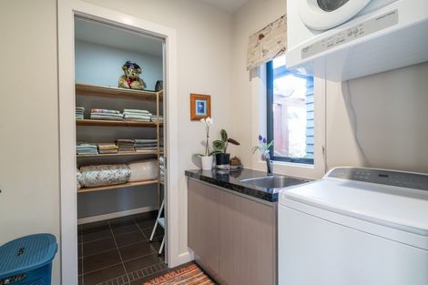 Photo of property in 3 Chestnut Grove, Acacia Bay, Taupo, 3385