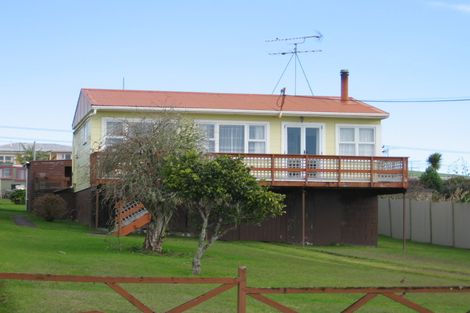 Photo of property in 5 Washington Avenue, Snells Beach, 0920