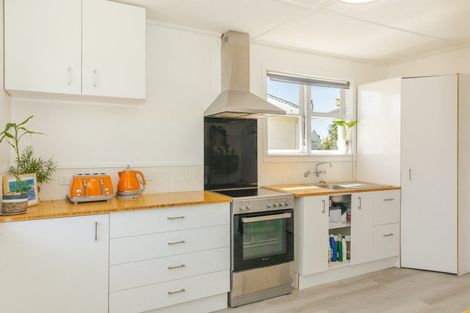 Photo of property in 4 Colvin Street, Westport, 7825