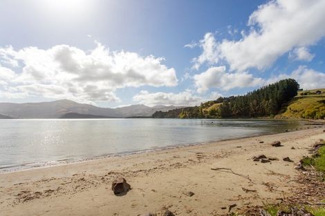 Photo of property in 10 Takamatua Beach Road, Takamatua, Akaroa, 7581