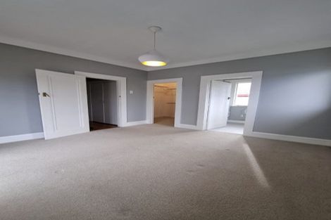 Photo of property in 1/12 Golf Road, New Lynn, Auckland, 0600