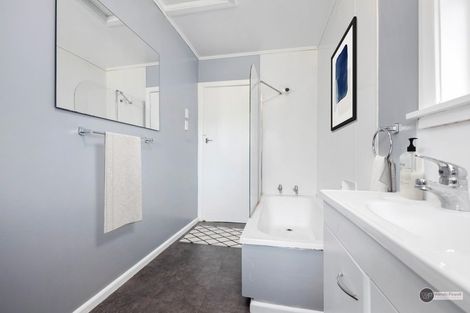 Photo of property in 22 Terawhiti Terrace, Karori, Wellington, 6012