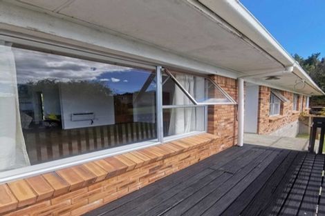 Photo of property in 2/20 Nigel Road, Browns Bay, Auckland, 0630