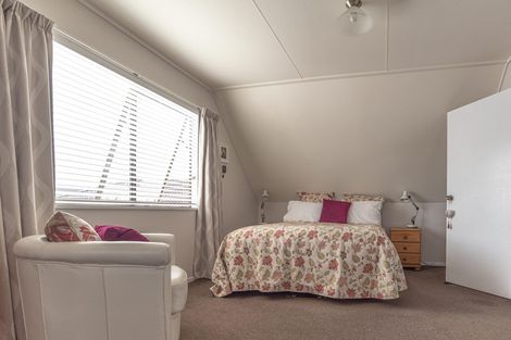 Photo of property in 204a Ngatai Road, Otumoetai, Tauranga, 3110