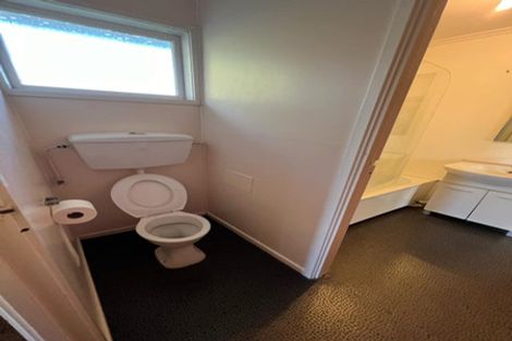 Photo of property in 3 Norman Spencer Drive, Papatoetoe, Auckland, 2104