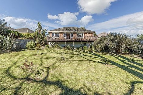 Photo of property in 24 Philomel Crescent, Bayswater, Auckland, 0622