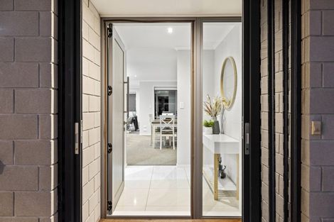 Photo of property in 18 Danny Place, Pyes Pa, Tauranga, 3112