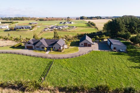 Photo of property in 289b Tutaki Road, Kelvin Grove, Palmerston North, 4470