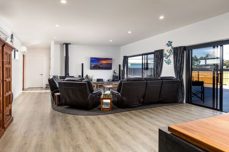 Photo of property in 8 Eric Batchelor Place, Waimate, 7924