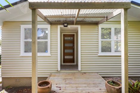 Photo of property in 211a Sunnynook Road, Wairau Valley, Auckland, 0627