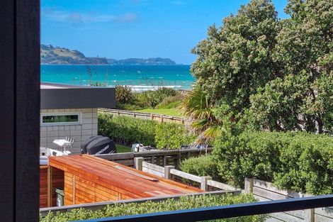 Photo of property in 57 Taumata Road, Omaha, 0986