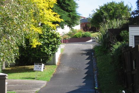 Photo of property in 1/11 Talavera Place, Te Atatu South, Auckland, 0602