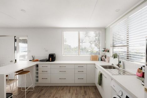 Photo of property in 26 Riverton Road, Mount Maunganui, 3116