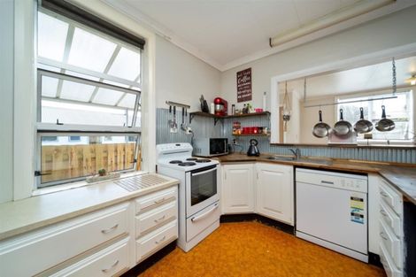 Photo of property in 53 Grey Street, Normanby, Hawera, 4614