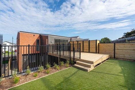 Photo of property in 30a Kukuwai Avenue, Red Beach, 0932