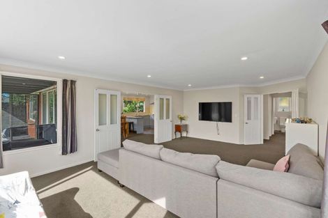 Photo of property in 2 Bracken Common, Rolleston, 7614