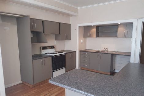 Photo of property in 23 Ranfurly Street, Hokowhitu, Palmerston North, 4410