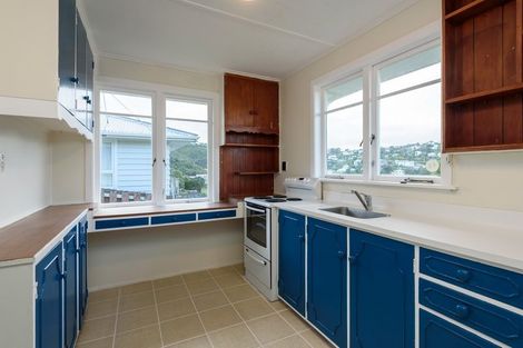 Photo of property in 94 Miramar North Road, Miramar, Wellington, 6022