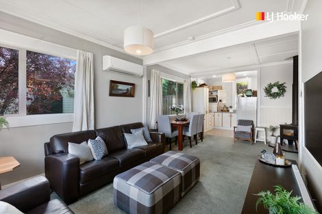 Photo of property in 112 Oakwood Avenue, Balaclava, Dunedin, 9011