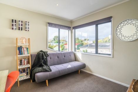 Photo of property in 50a Renown Road, Raumati South, Paraparaumu, 5032