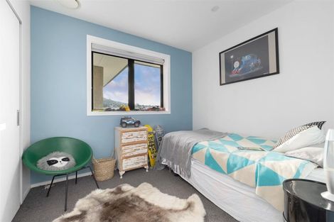 Photo of property in 31 Kingfisher Crescent, Albert Town, Wanaka, 9305