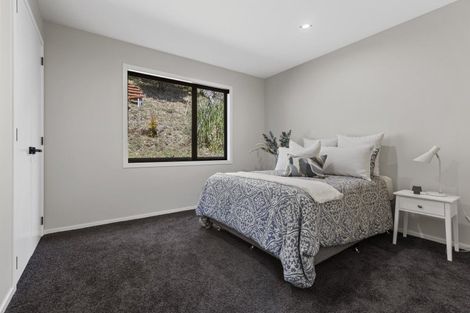 Photo of property in 3 Okoare Lane, Ferndale, New Plymouth, 4310