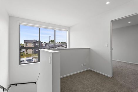 Photo of property in 105 Nganui Avenue, Takanini, Auckland, 2112
