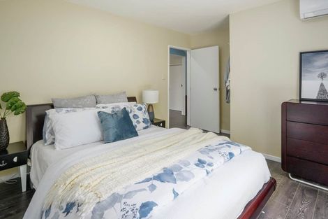 Photo of property in 32 Benchmark Drive, Massey, Auckland, 0614