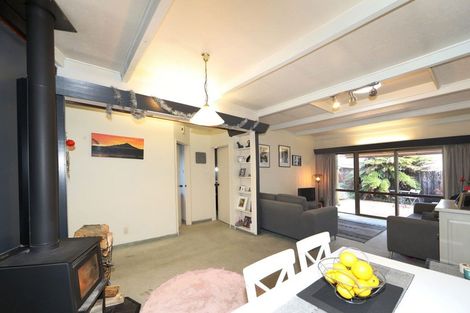 Photo of property in 2/807 Avenue Road East, Parkvale, Hastings, 4122