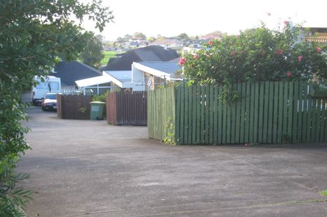 Photo of property in 3/166 Pakuranga Road, Pakuranga, Auckland, 2010