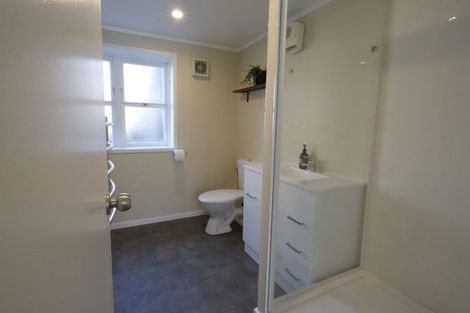 Photo of property in 1/297 Rangatira Road, Beach Haven, Auckland, 0626