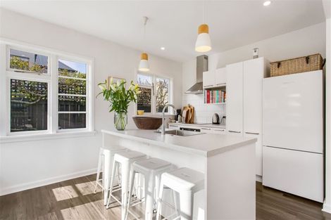 Photo of property in 52 Paparoa Street, Papanui, Christchurch, 8053